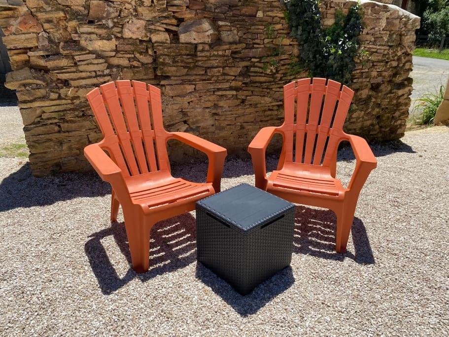 Spacious 1 Bed Home With Shared Pool Champagnac-la-Rivière Exterior foto